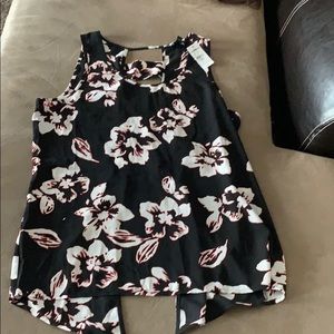 Express top with open back